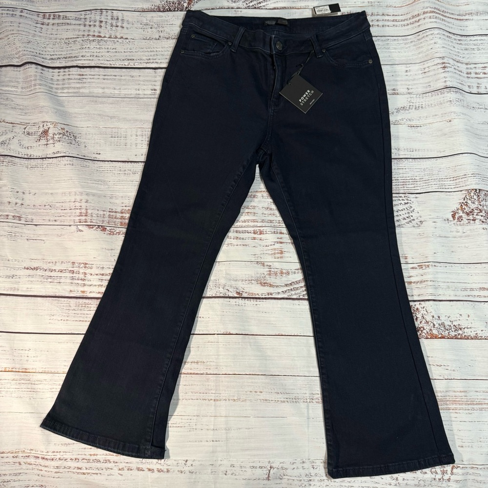 NWT Vera Wang Bootcut Mid-rise 14PS